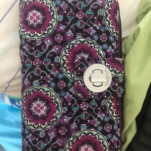 RFID Wallet Lilac Medallion